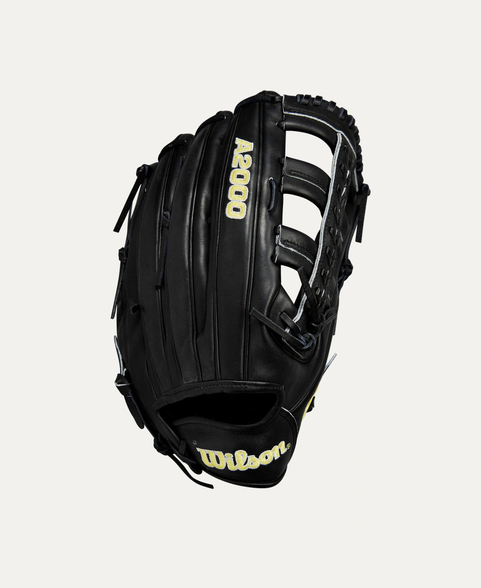 2024 Wilson A2000 Baseball Classics Series  1810 12.75” Outfield Baseball Glove