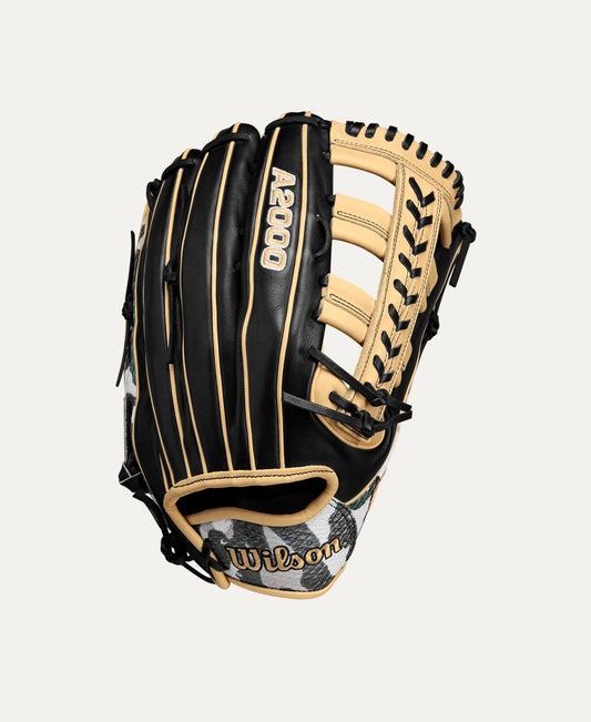 Winter 2024 Wilson A2000 1810 12.75” Outfield Baseball Glove