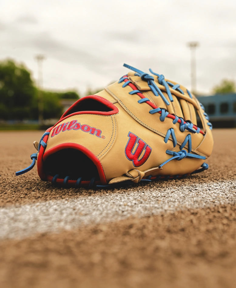 Spring 2025 Wilson A2000 1677 12.5” Baseball First Base Mitt
