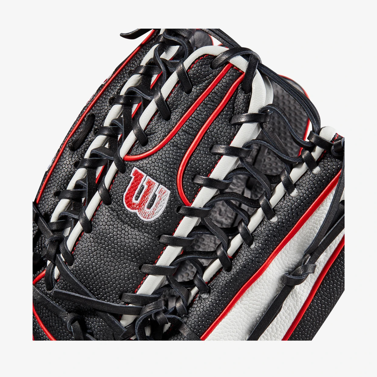 Wilson A2000 Outfield Baseball Glove
