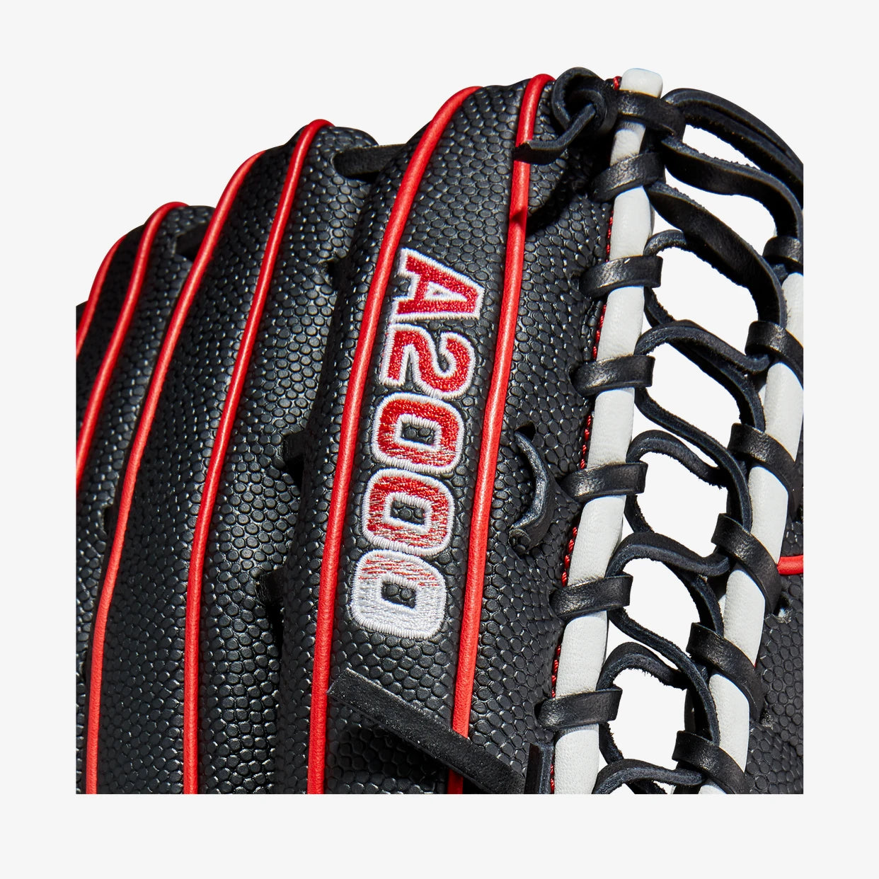 Wilson A2000 Outfield Baseball Glove