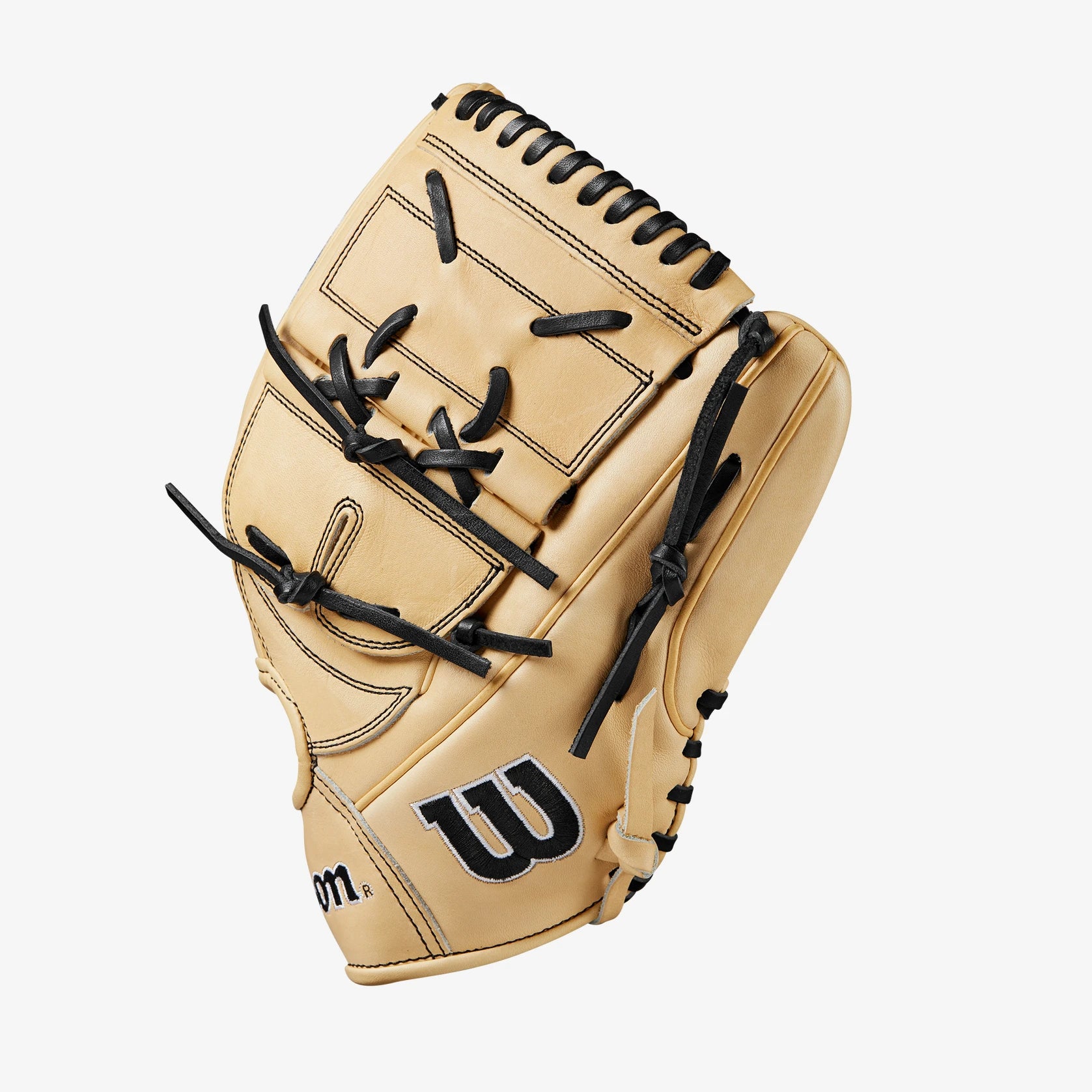 Best Pitcher's Baseball Gloves | Wilson A2000 | Most Choice