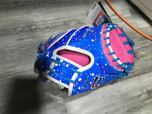 2025 Love the Moment™ A2000® CM33SS 33” Baseball Catcher’s Mitt