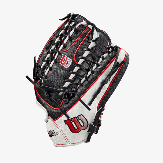 Wilson A2000 Outfield Baseball Glove