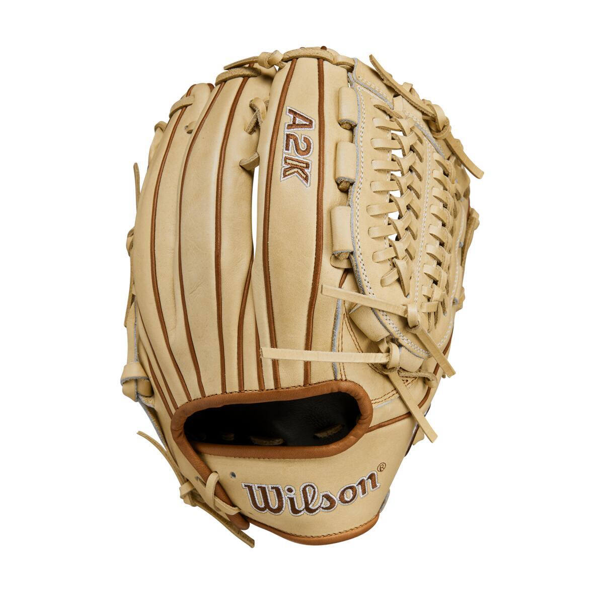 Wilson A2000 Pitcher’s Baseball Gloves