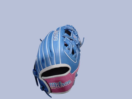 2025 Love the Moment™ A2000® DP15 11.5" Infield Baseball Glove