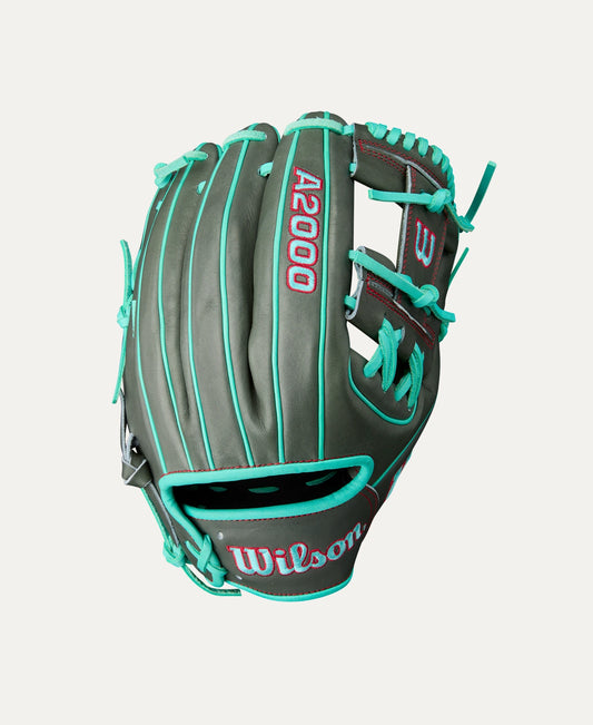 Summer 2025 A2000 1975 11.75” Infield Baseball Glove